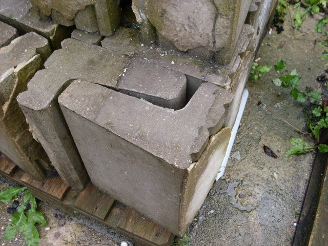 BETON L STEINE 20cm x 30cm x 40cm Gebraucht 80 stück EUR 1,00 PicClick DE
