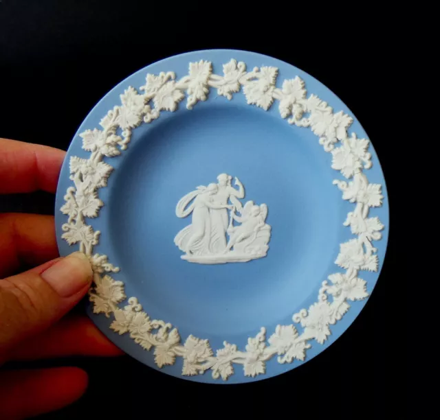 Vintage Wedgwood Jasperware White on Blue Pin Dish - Classical Scene