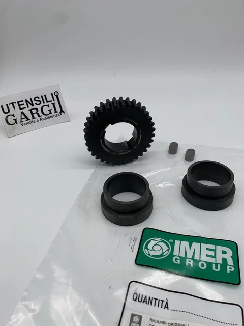 Moteur Avec Support Pour Bétonnière Polieri Tech 300 - 350