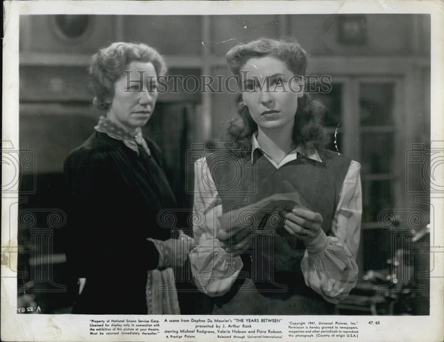 1949 Press Photo Valerie Hobson and Flora Robson stars in "The Years Between".