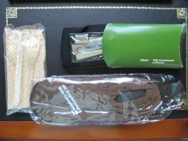 LUFTHANSA collection meal set unused and amenity kit