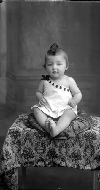 PLAQUE DE VERRE 9x12cm PORTRAIT Bébé Enfant Photo ancienne Négatif France Studio