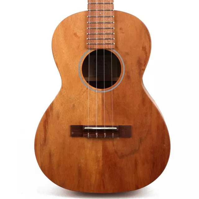 Martin T1K Tenor Ukulele Koa Natural Martin T1K Tenor Ukulele Koa Natural