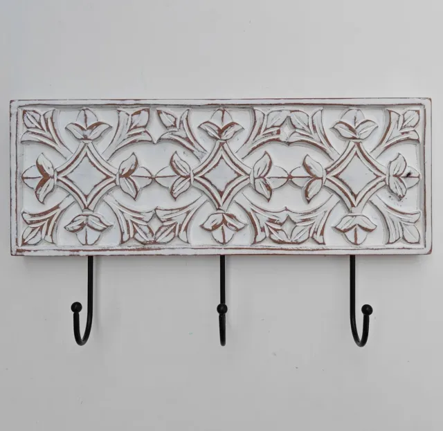 Rustic Charm: Handcrafted 3-Hook Embossed Wood Plank Wall Decor"