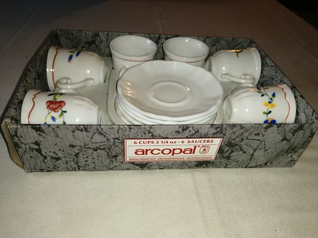 6 tasses, 6 soucoupes ARCOPAL VINTAGE - Arts de la table