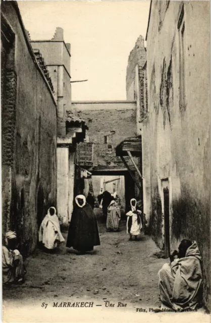 CPA AK Marrakech - Une Rue MOROC (963578)
