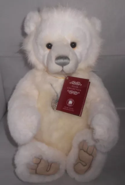 Charlie Bears CHILLBLAINE the Polar Bear -  Isabelle Lee - 2018 Plush - RETIRED