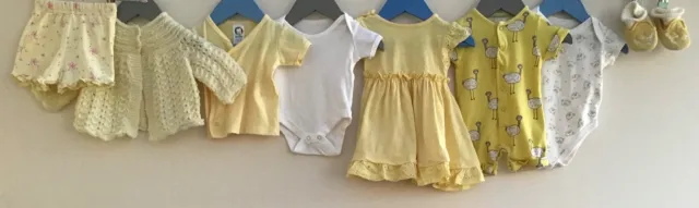 Pacchetto di abbigliamento per bambine età 0-3 mesi John Lewis noce moscata TU George