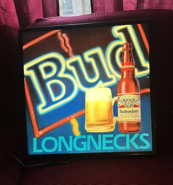 budweiser lighted beer sign