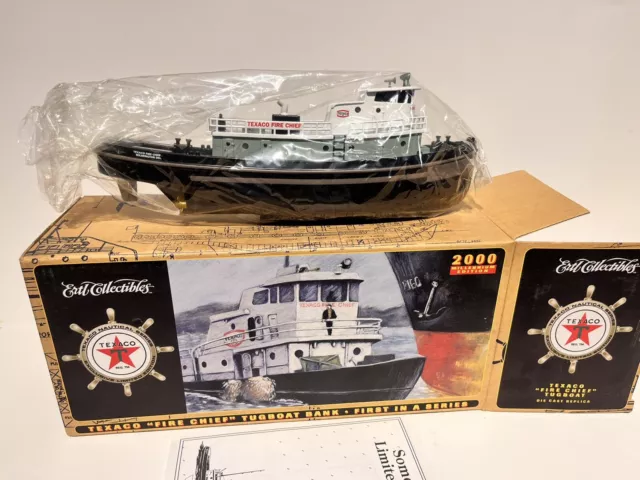 ERTL DIECAST TEXACO Fire Chief TUGBOAT BANK 1st Series, New in box NIB