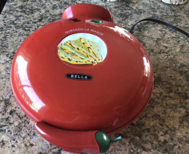 https://www.picclickimg.com/0iwAAOSwdTthbGvv/Bella-Cucina-Quesadilla-maker-red-excellent-975.webp