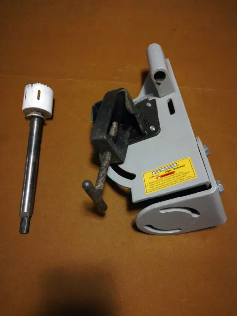 CENTRAL MACHINERY TUBE / PIPE & TUBING NOTCHER #42324 - Notch 0 to 60 Degrees