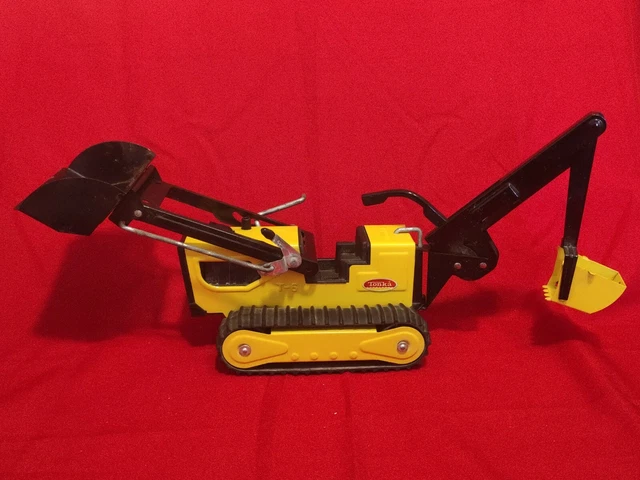 Tonka bulldozer pelle T6 à chenille jouet tôle ancien