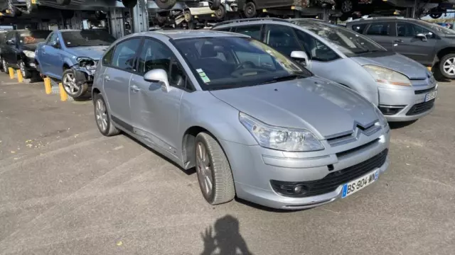 Moteur CITROEN C4 1 00000135QE