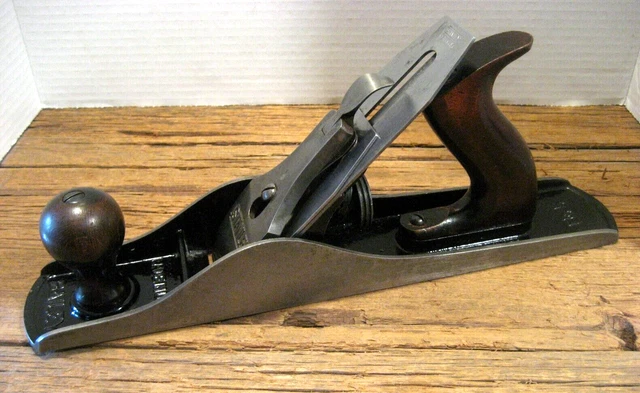 Vintage Stanley Bailey No. 5 Type 17 Wood Plane