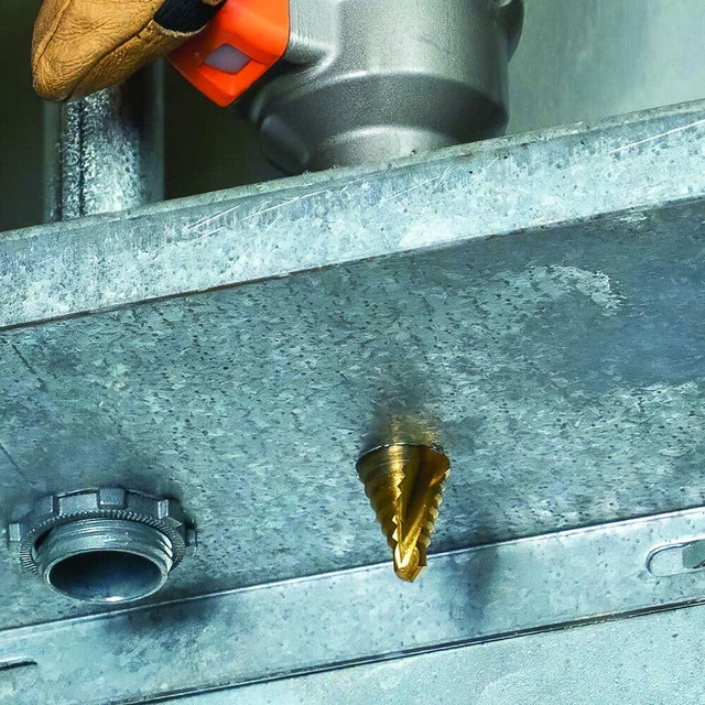 Klein Tools 7/8'' To 1 1/8'' Step Drill Bit Vaco 8