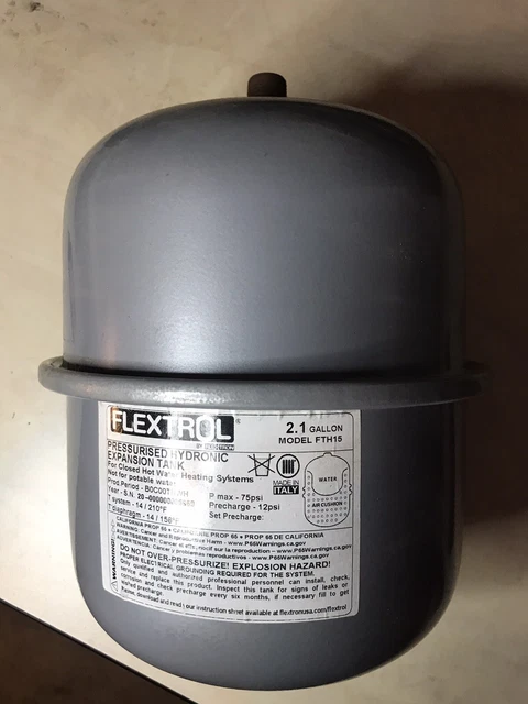 Flextrol 2.1 gallon pressurized hydronic expansion tank