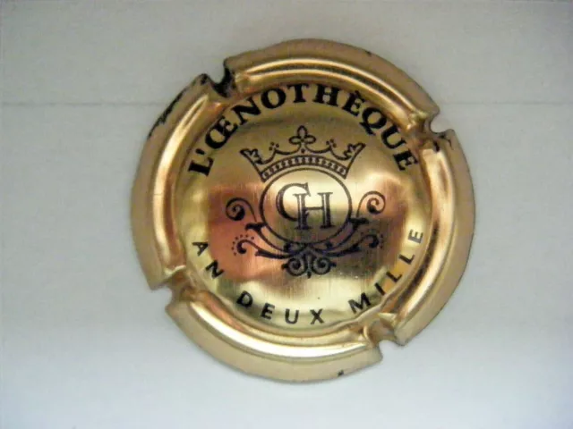 Capsule CHARLES-HEIDSIECK - L'Oenothèque - An 2000 - 32 mn. - Or & Noir - NR -