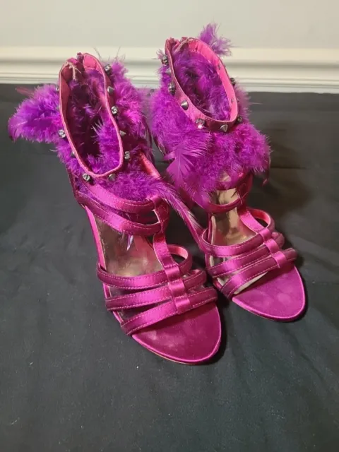 Abs Allen  Schwartz Ciera Prom Party Ostrich T Strap Berry Heel Shoes 7 Us