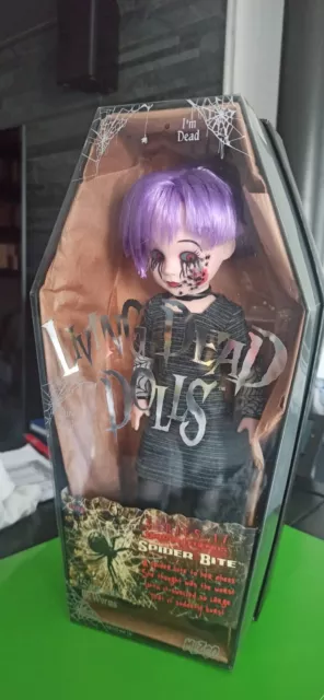 LIVING DEAD DOLLS - SPIDER BITE - serie 17 - aperta solo per sistemare i capelli