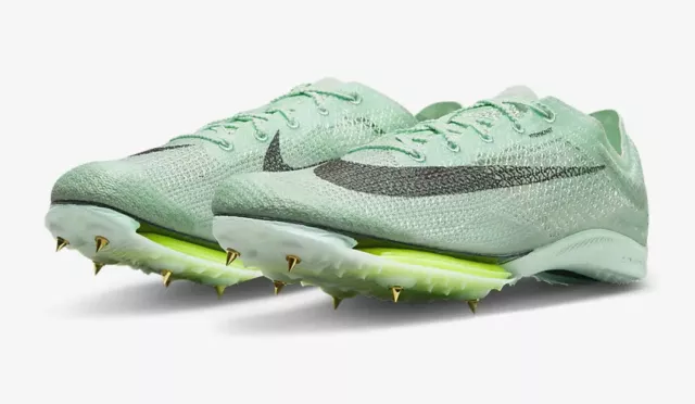 Green nike hotsell track spikes