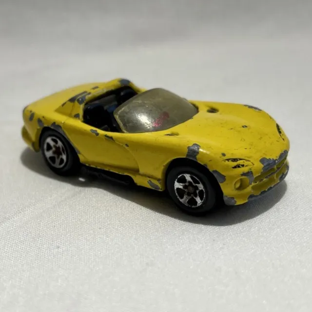 Hot Wheels Dodge Viper Yellow Diecast RT Sports Car Mattel Inc Malaysia 1:64