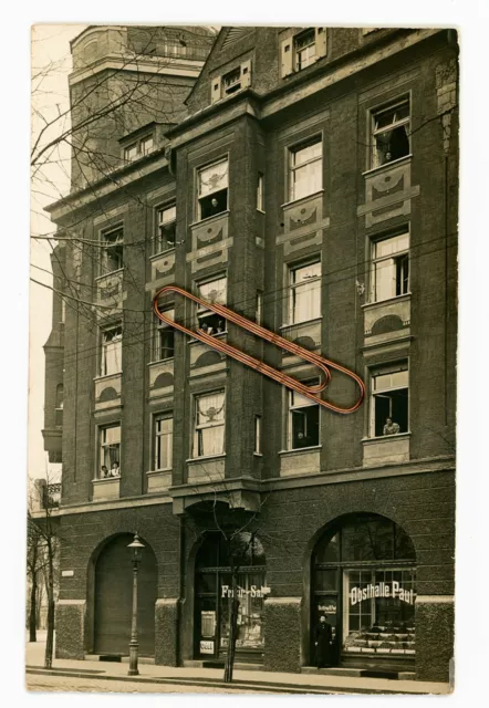 Foto AK Augsburg Hermanstr. 1  Wohnhaus und Geschäfte um 1910