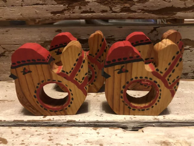 Four Chunky Wooden Chicken/Rooster Napkin Rings Hand Painted Folk Art Primitive