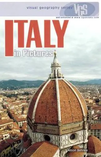 Italy in Pictures (Visual Geography (Twenty-First Century)) - Hardcover - GOOD