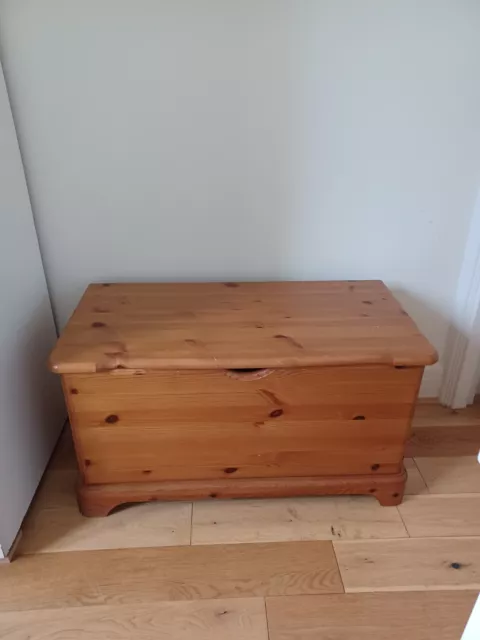 John Lewis Solid Pine Toy box