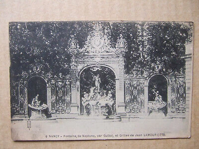 Cpa Nancy (54) Fontaine De Neptune, Par Guibal, Et Grilles De Jean Lamour