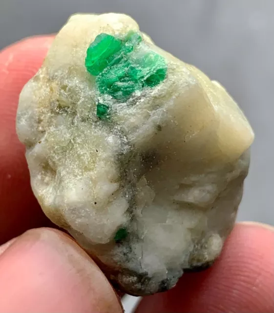 70 Cts Natural  Emerald Crystal  Rough Specimen Swat Pakistan