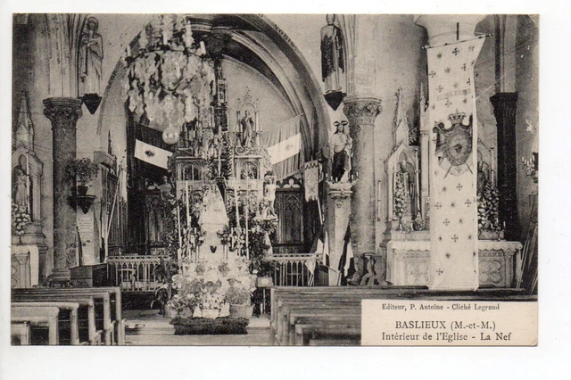 BASLIEUX Meurthe et moselle CPA 54 l'église une fete vue intérieure La nef