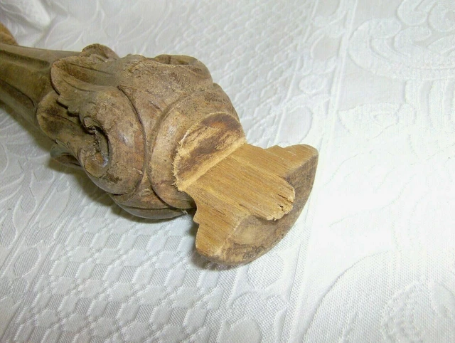 Old Wooden Decoration Baluster 11