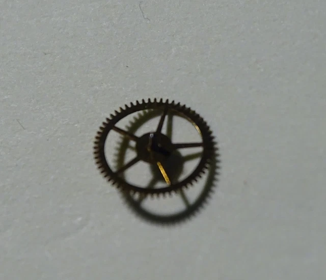 Roue Pour Mouvement De Montre Calibre Cupillard 233/69 - Pièce Horlogerie Neuve
