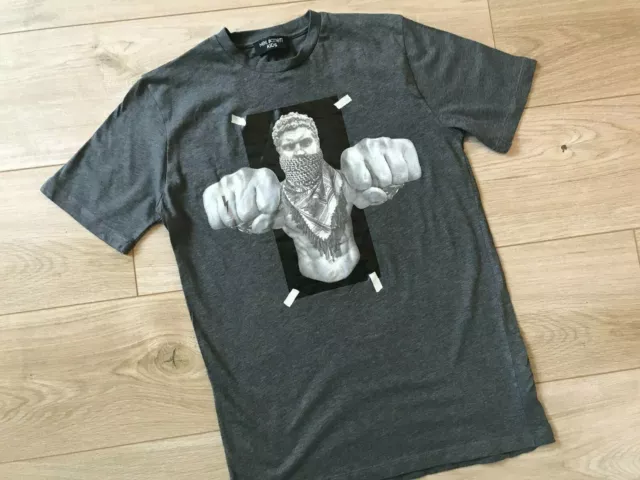 Boys NEIL BARRETT Boxing Brutus T-SHIRT (age13-14)