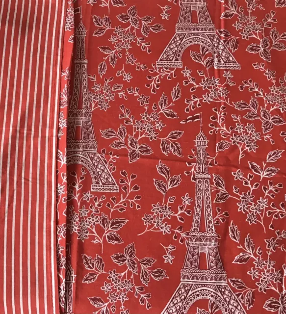 Red & White Parisienne Eiffel Tower Single Bed Duvet Cover Set - Reversible
