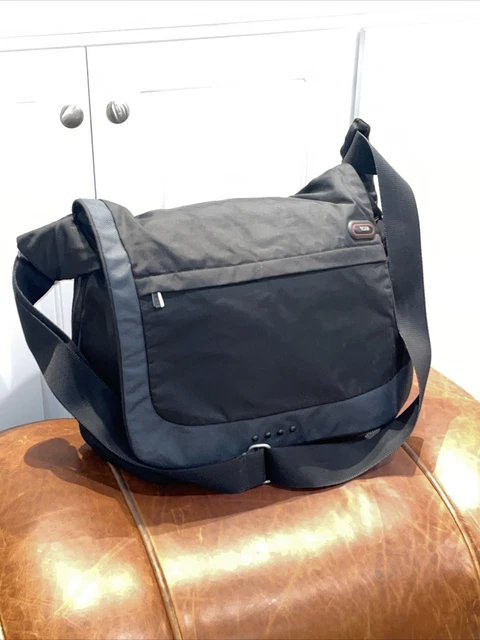 TUMI (5112D) T-TECH Black Messenger Laptop Bag (15" x 13" x 4")
