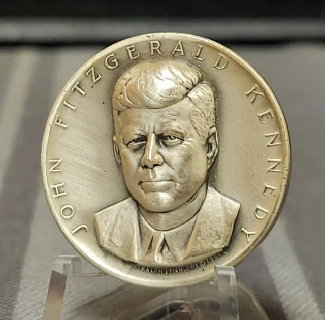 John Fitzgerald Kennedy Medallic Art Co. .999 Pure Silver Medal .78 Ozt