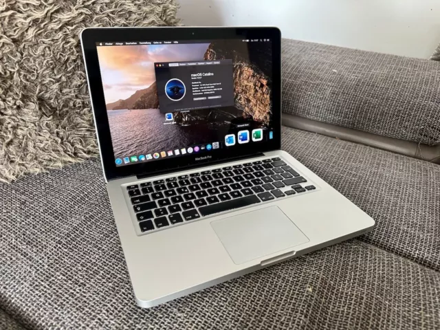 MacBook Pro 13 | Intel i5 | 8GB RAM | SSD | Catalina | MS Office 2021