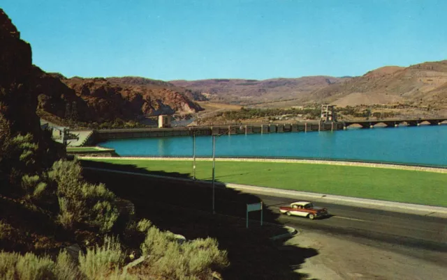 Postcard WA Grand Coulee Dam & Roosevelt Lake Chrome Unposted Vintage PC H3970