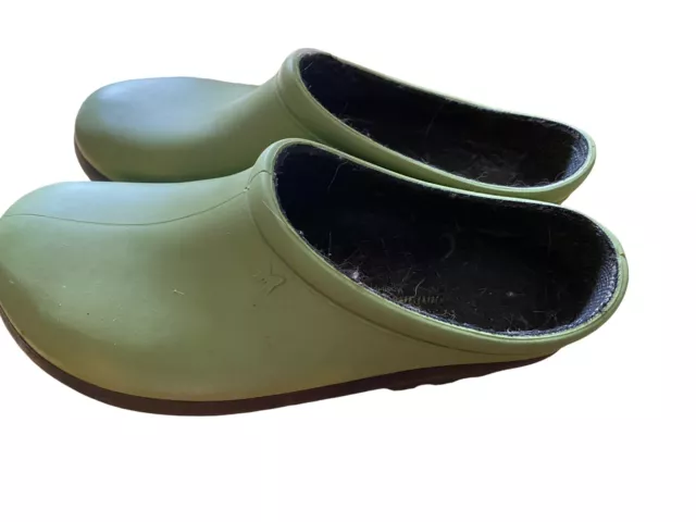 Turf King Garden Clogs Sale | bellvalefarms.com