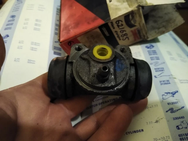 DBA LOCKHEED BENDIX Wheel Brake Cylinder - Fits: Renault Fuego & 18 ...