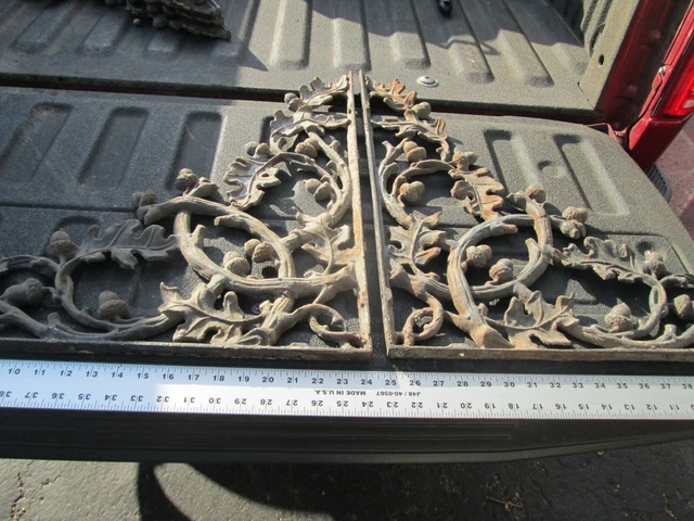Pair of Large 24" Antique Cast Iron Oak Leaf and Acorn Shelf Porch Brackets