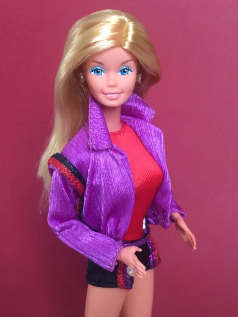 Roller skating barbie 1980 hot sale