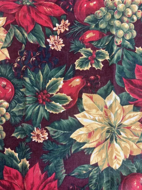 Christmas Cloth Napkins Vintage Poinsettia Flowers Grapes Red Green Gold Fabric