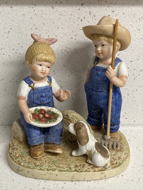 Denim Days Porcelain Figurine Homco 1985 Danny Debbie Apples Puppy Dog #1507