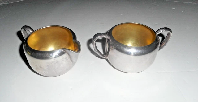 Vtg. Tudor Plate Oneida Community 609 Silverplate Creamer and Sugar Bowl Set