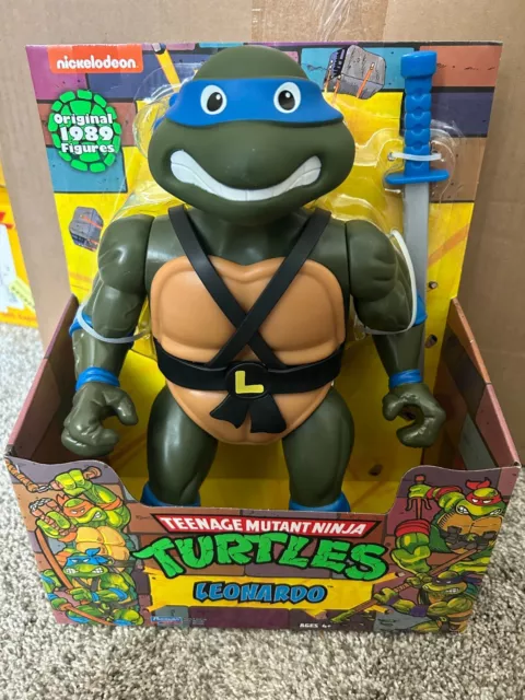 Teenage Mutant Ninja Turtles 12” Original Classic Leonardo Giant Figure NEW