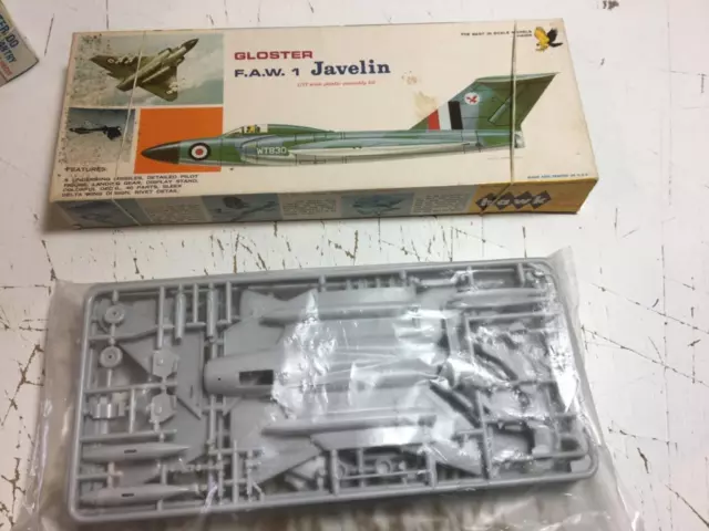 1:72 Gloster Javelin by Hawk & UNBOXED FROG Sea Vixen 1/72 model kits joblot